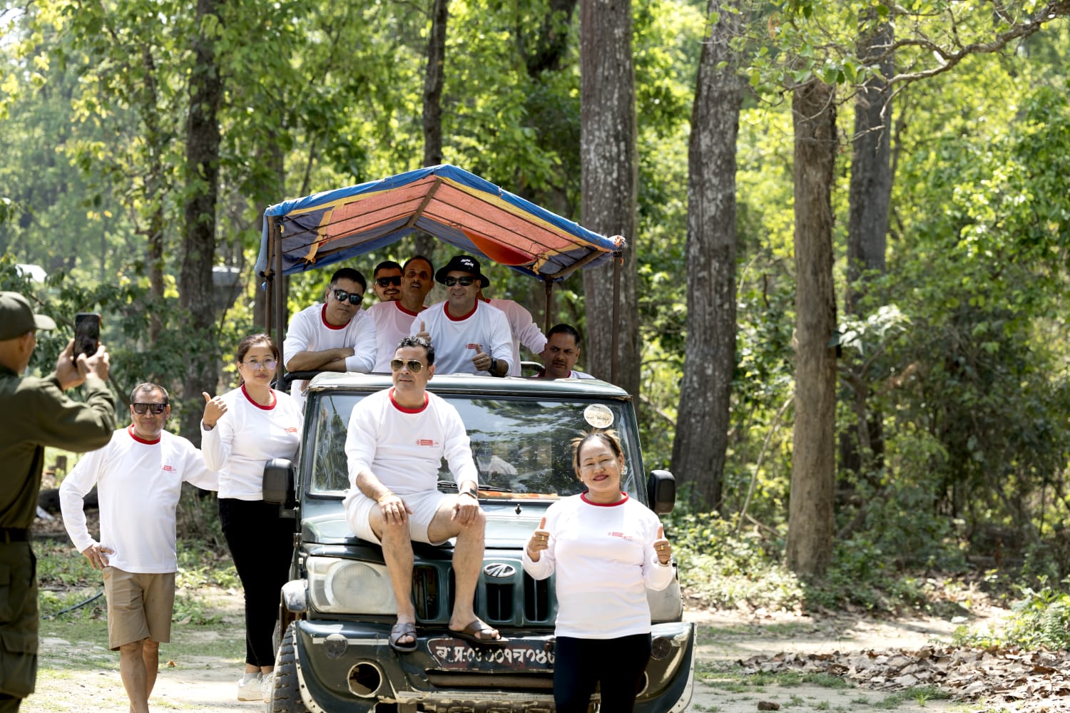 प्रभु महालक्ष्मी लाइफका अभिकर्ताहरुको डिलाइटफूल सौराह कार्यक्रम सम्पन्न